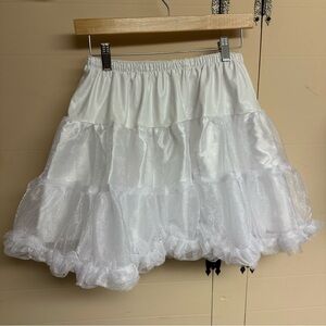 Petitcoat White costume